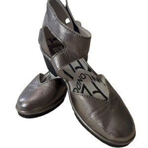 Fly London Cupido Leather Metallic Pewter Ankle Strap Wedge size 36. 6US